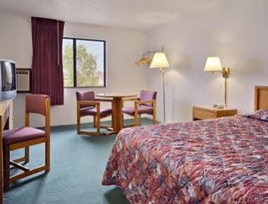Super 8 By Wyndham Miller Otel Dış mekan fotoğraf